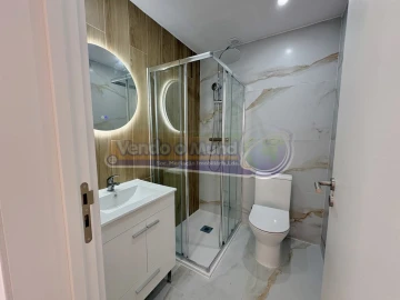 Apartamento T2 para Venda em Queluz e Belas