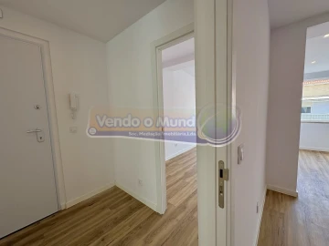 Apartamento T2 para Venda em Queluz e Belas