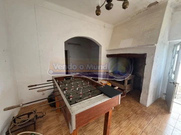 Moradia T2 para Venda em Mora