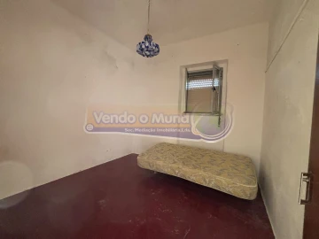 Moradia T2 para Venda em Mora