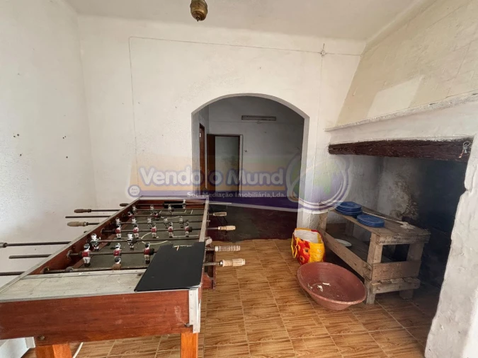 Moradia T2 para Venda em Mora Foto 11