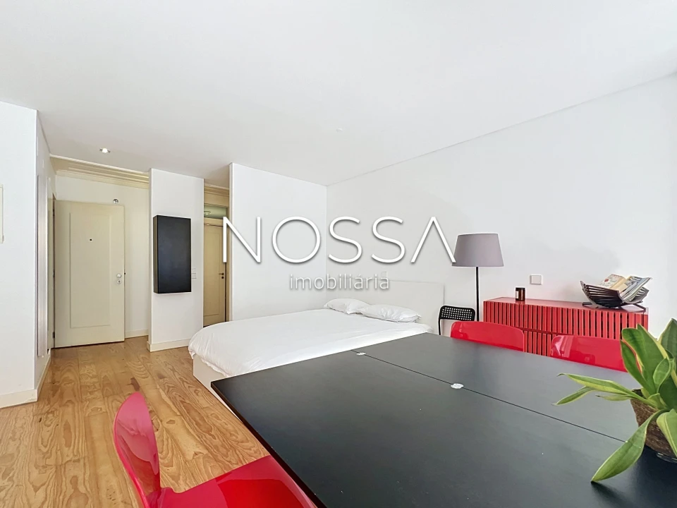 Apartamento T0 para Venda em Misericórdia Foto 7