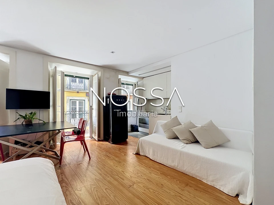 Apartamento T0 para Venda em Misericórdia Foto 9