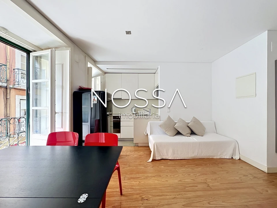 Apartamento T0 para Venda em Misericórdia Foto 12