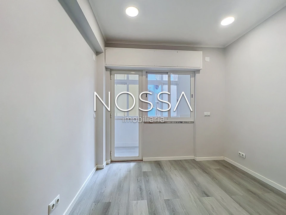Apartamento T1 para Venda em Venteira Foto 5