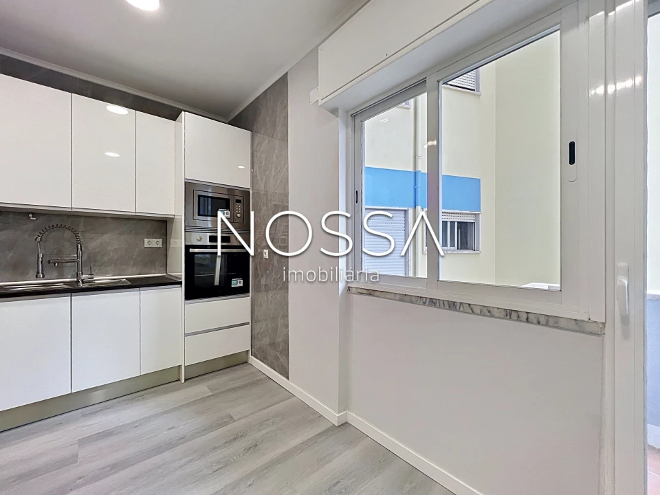 Apartamento T1 para Venda em Venteira Foto 2
