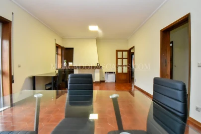 Apartamento T5 para Venda em Espinho