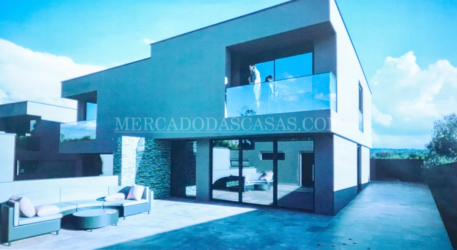 Moradia T3 para Venda em Paços de Brandão Foto 15