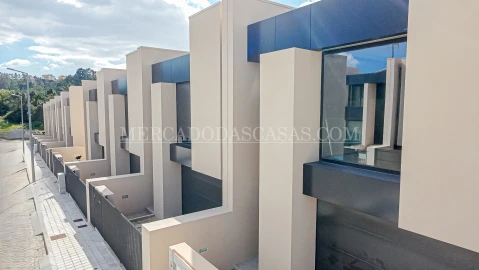 Moradia T3 para Venda em Gondomar (São Cosme), Valbom e Jovim