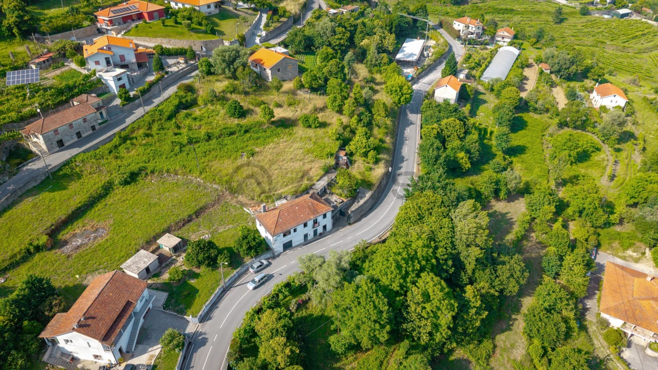 Moradia T4 para Venda em Crasto, Ruivos e Grovelas Foto 9
