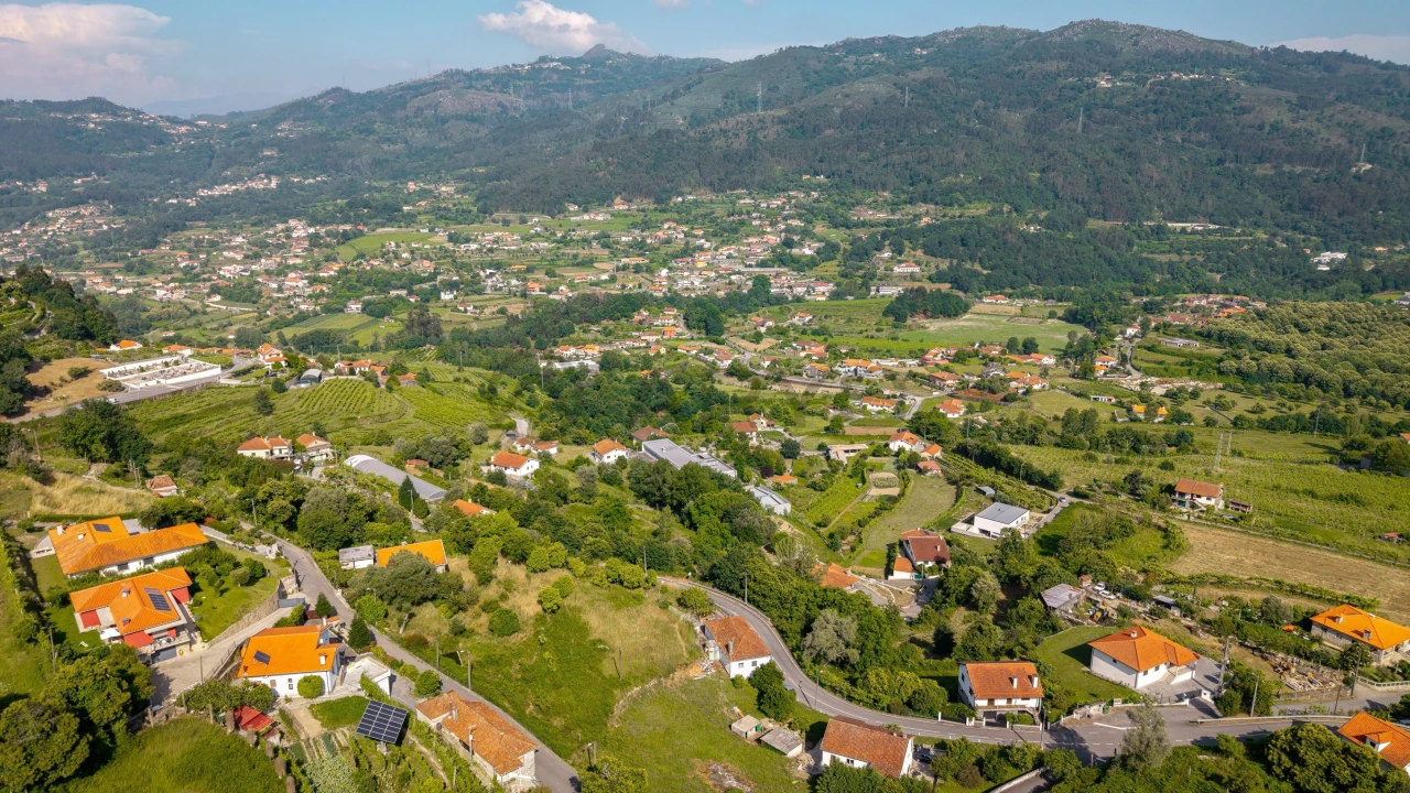 Moradia T4 para Venda em Crasto, Ruivos e Grovelas Foto 14