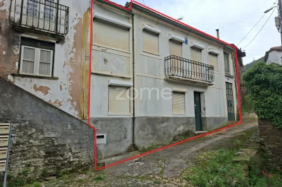 Moradia T3 para Venda em Cepos e Teixeira