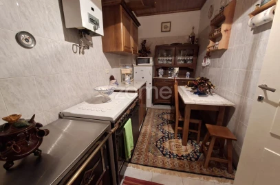 Moradia T3 para Venda em Cepos e Teixeira