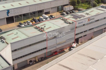 Terreno Comércio / Armazém para Venda em Sequeira