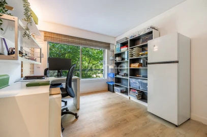 Apartamento T4 para Venda em Lordelo do Ouro e Massarelos