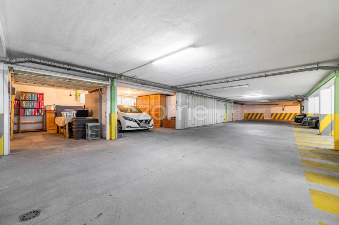 Apartamento T4 para Venda em Lordelo do Ouro e Massarelos Foto 33