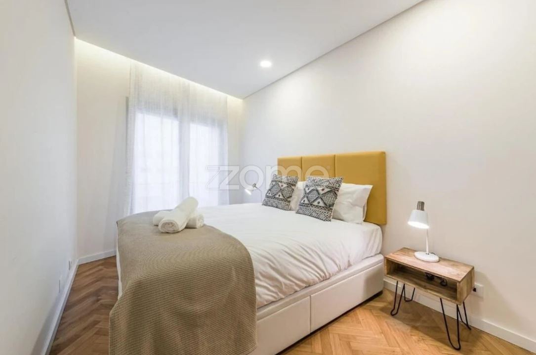 Apartamento T3 para Venda em Cedofeita, Santo Ildefonso, Sé, Miragaia, São Nicolau e Vitória Foto 11