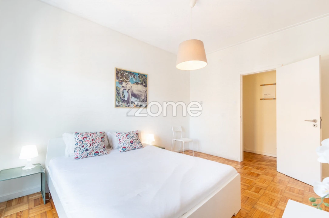 Apartamento T3 para Venda em Cedofeita, Santo Ildefonso, Sé, Miragaia, São Nicolau e Vitória Foto 17