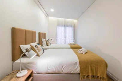 Apartamento T3 para Venda em Cedofeita, Santo Ildefonso, Sé, Miragaia, São Nicolau e Vitória