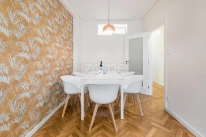 Apartamento T3 para Venda em Cedofeita, Santo Ildefonso, Sé, Miragaia, São Nicolau e Vitória