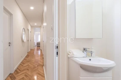 Apartamento T3 para Venda em Cedofeita, Santo Ildefonso, Sé, Miragaia, São Nicolau e Vitória