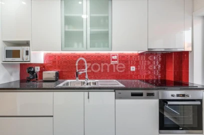 Apartamento T3 para Venda em Cedofeita, Santo Ildefonso, Sé, Miragaia, São Nicolau e Vitória