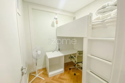 Apartamento T3 para Venda em Cedofeita, Santo Ildefonso, Sé, Miragaia, São Nicolau e Vitória