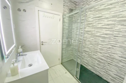 Apartamento T3 para Venda em Cedofeita, Santo Ildefonso, Sé, Miragaia, São Nicolau e Vitória