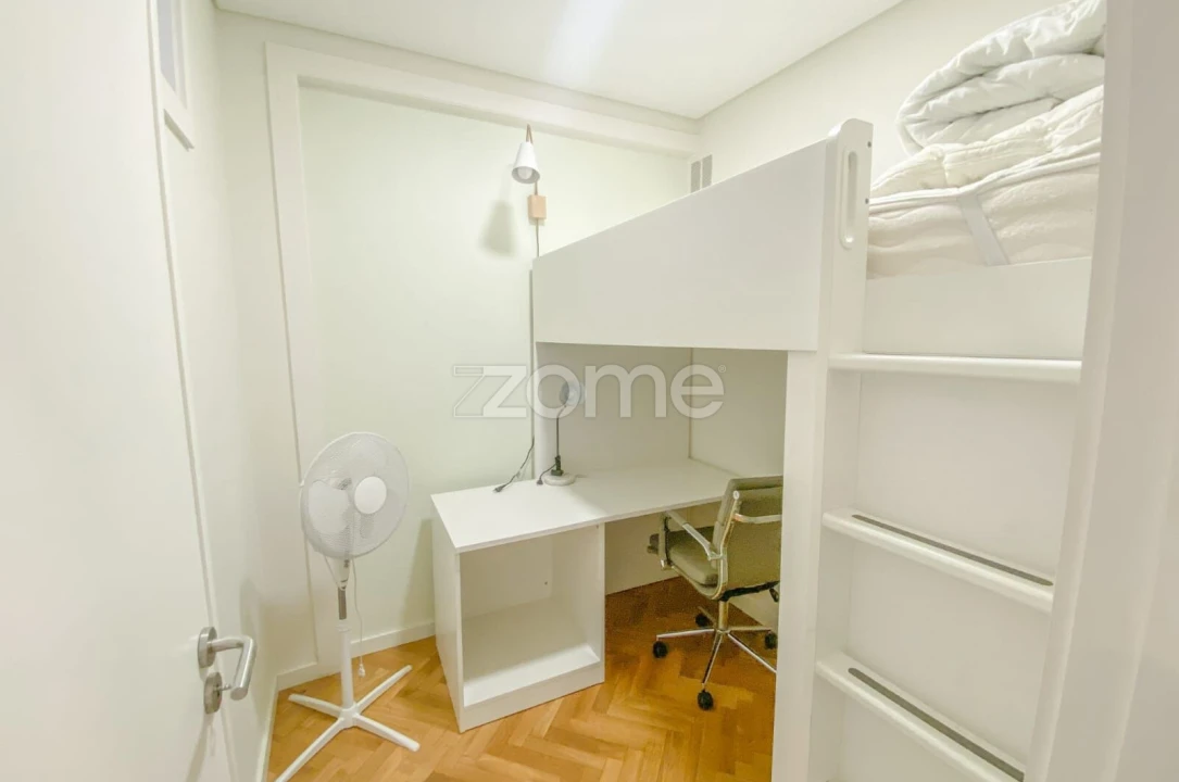 Apartamento T3 para Venda em Cedofeita, Santo Ildefonso, Sé, Miragaia, São Nicolau e Vitória Foto 31