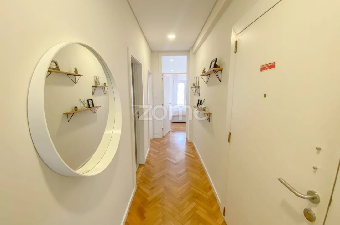 Apartamento T3 para Venda em Cedofeita, Santo Ildefonso, Sé, Miragaia, São Nicolau e Vitória Foto 26