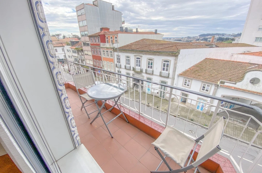 Apartamento T3 para Venda em Cedofeita, Santo Ildefonso, Sé, Miragaia, São Nicolau e Vitória Foto 30