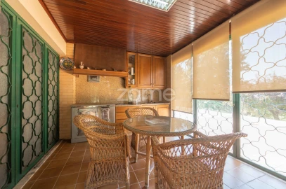 Moradia T6 para Venda em Sequeira