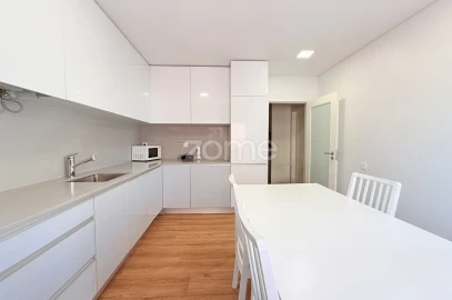 Apartamento T3 para Venda em São Vitor (Braga)