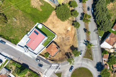Terreno para Venda em São João da Madeira