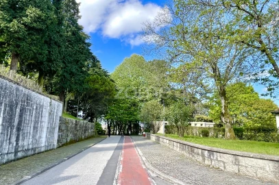 Terreno para Venda em São João da Madeira