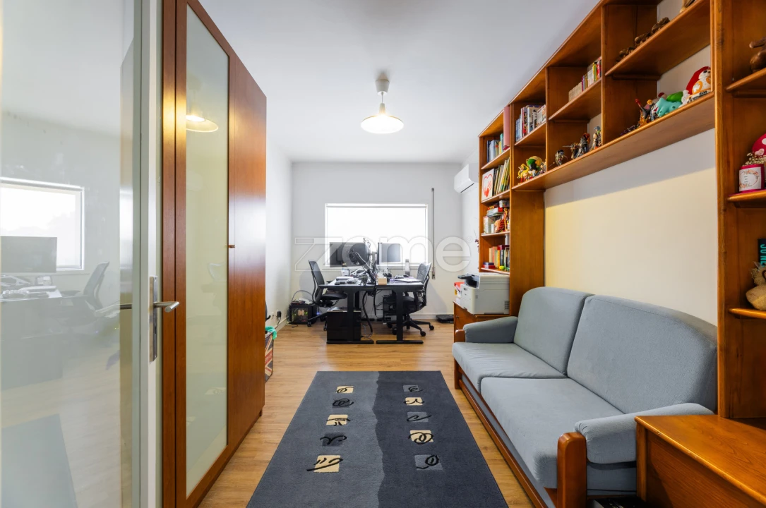 Apartamento T3 para Arrendamento em Braga (São José de São Lázaro e São João do Souto) Foto 14