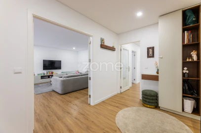 Apartamento T3 para Arrendamento em Braga (São José de São Lázaro e São João do Souto)