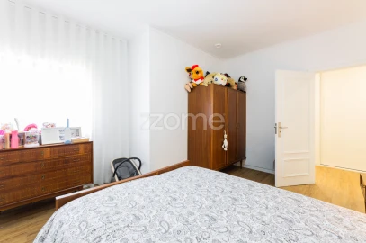 Apartamento T3 para Arrendamento em Braga (São José de São Lázaro e São João do Souto)
