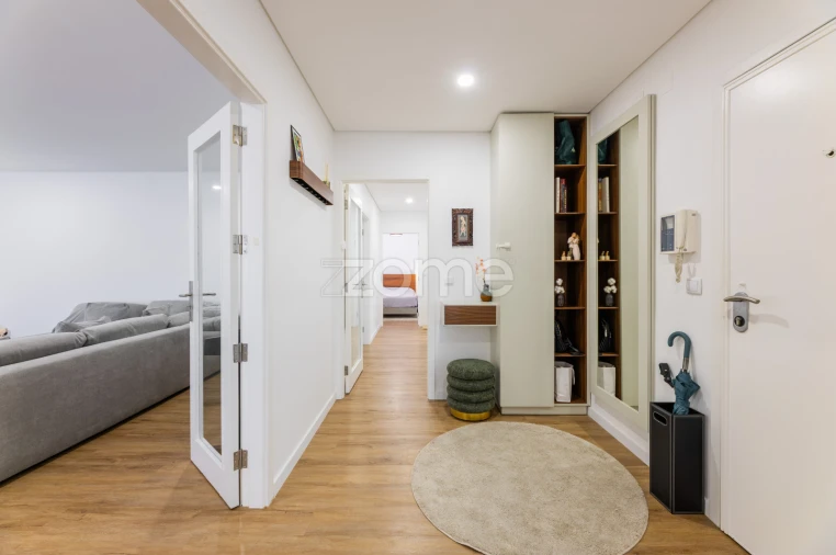 Apartamento T3 para Arrendamento em Braga (São José de São Lázaro e São João do Souto) Foto 3