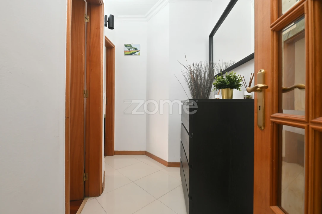 Apartamento T3 para Venda em Algueirão-Mem Martins Foto 11