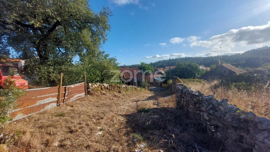 Terreno para Venda em São Mamede