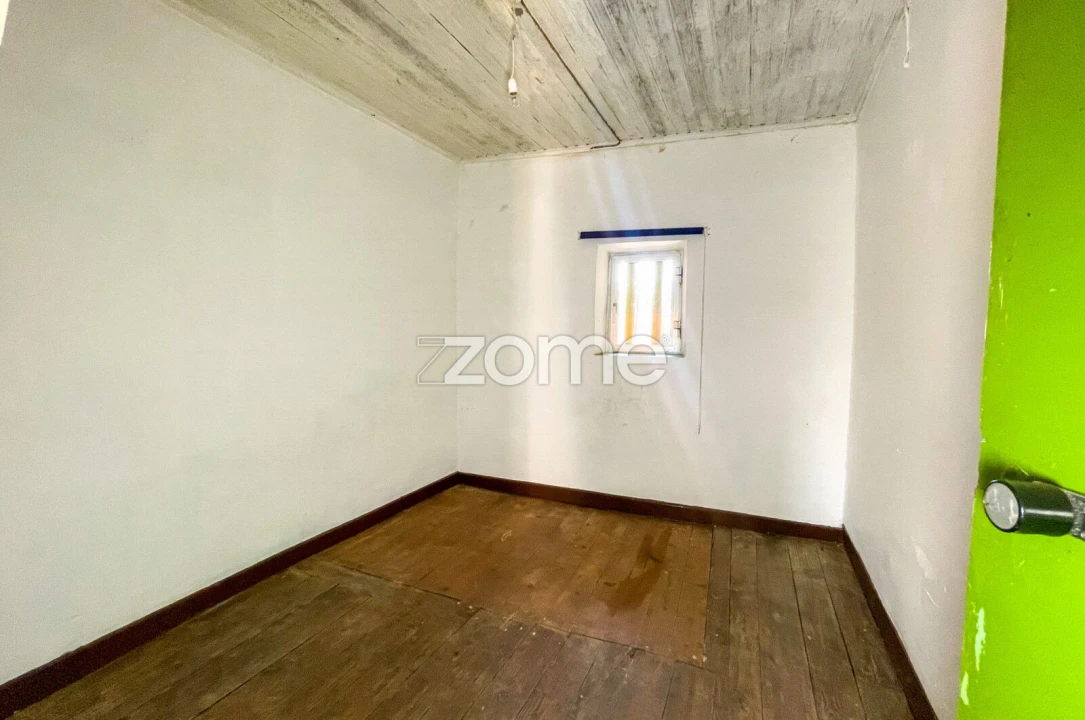 Moradia T3 para Venda em Cernache Foto 15