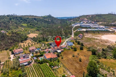 Moradia T2 para Venda em Gondemaria e Olival