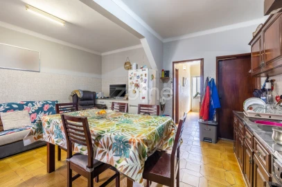 Moradia T4 para Venda em Alcobaça e Vestiaria