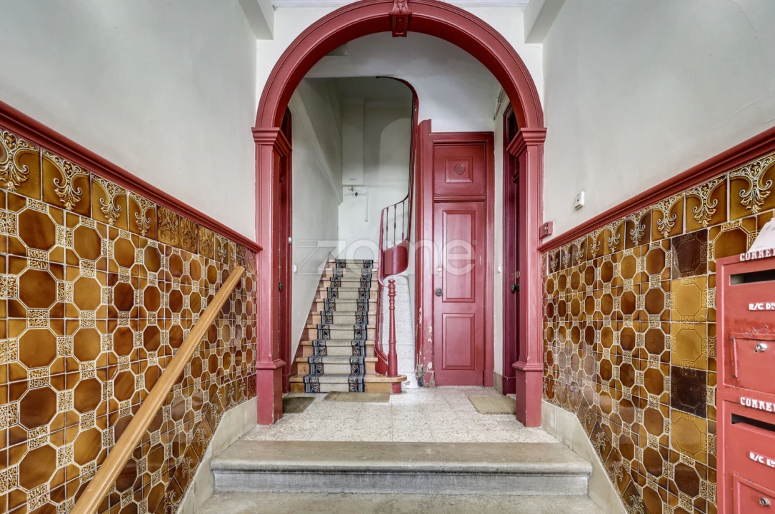 Apartamento T3 para Venda em Santo António Foto 19