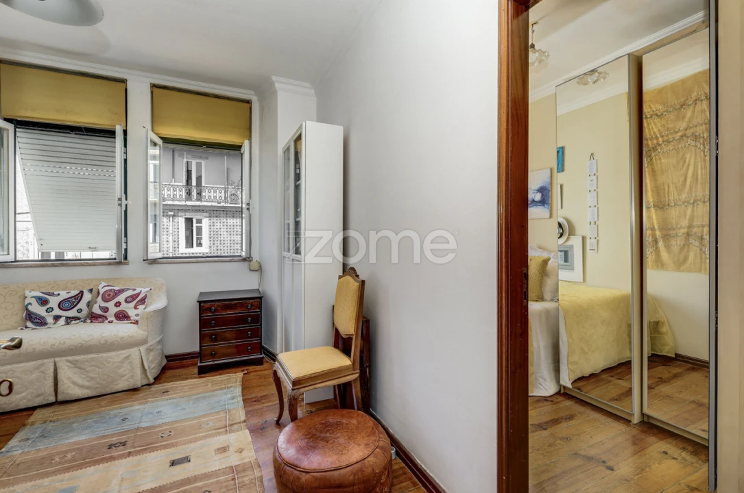 Apartamento T3 para Venda em Santo António Foto 6
