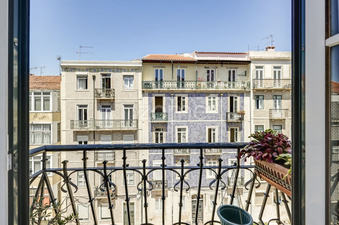 Apartamento T3 para Venda em Santo António Foto 8