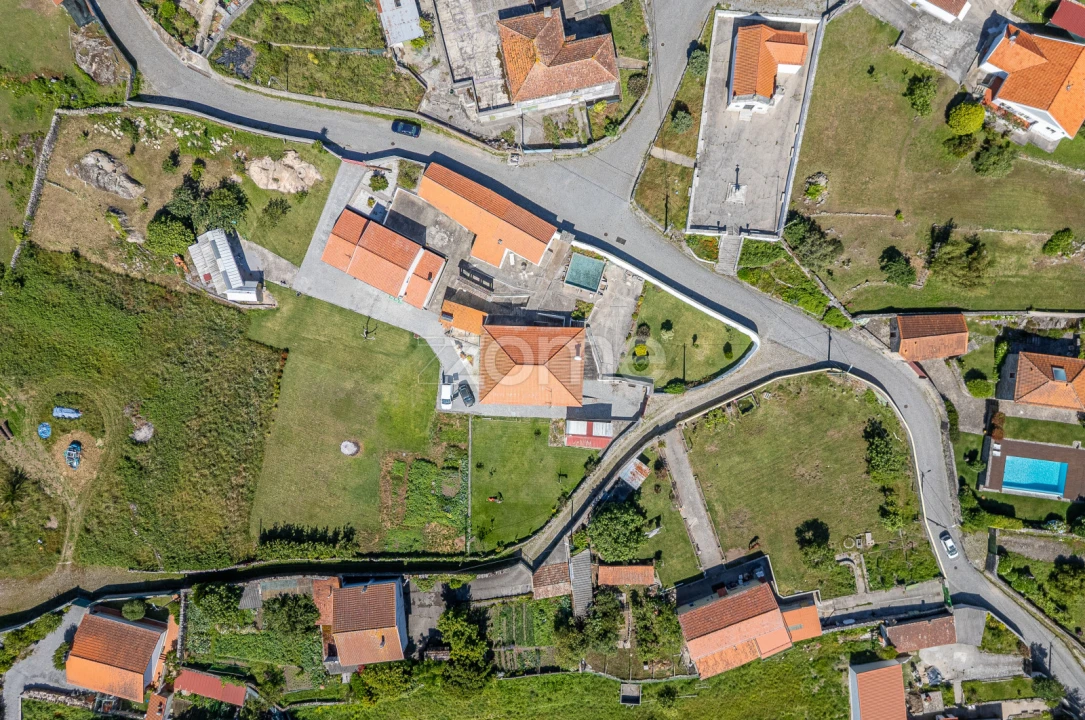 Moradia T4 para Venda em Carreço Foto 41