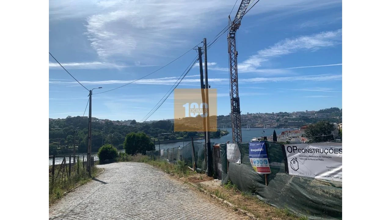 Terreno para Venda em Gondomar (São Cosme), Valbom e Jovim Foto 4
