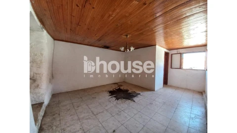 Moradia T3 para Venda em Sonim e Barreiros